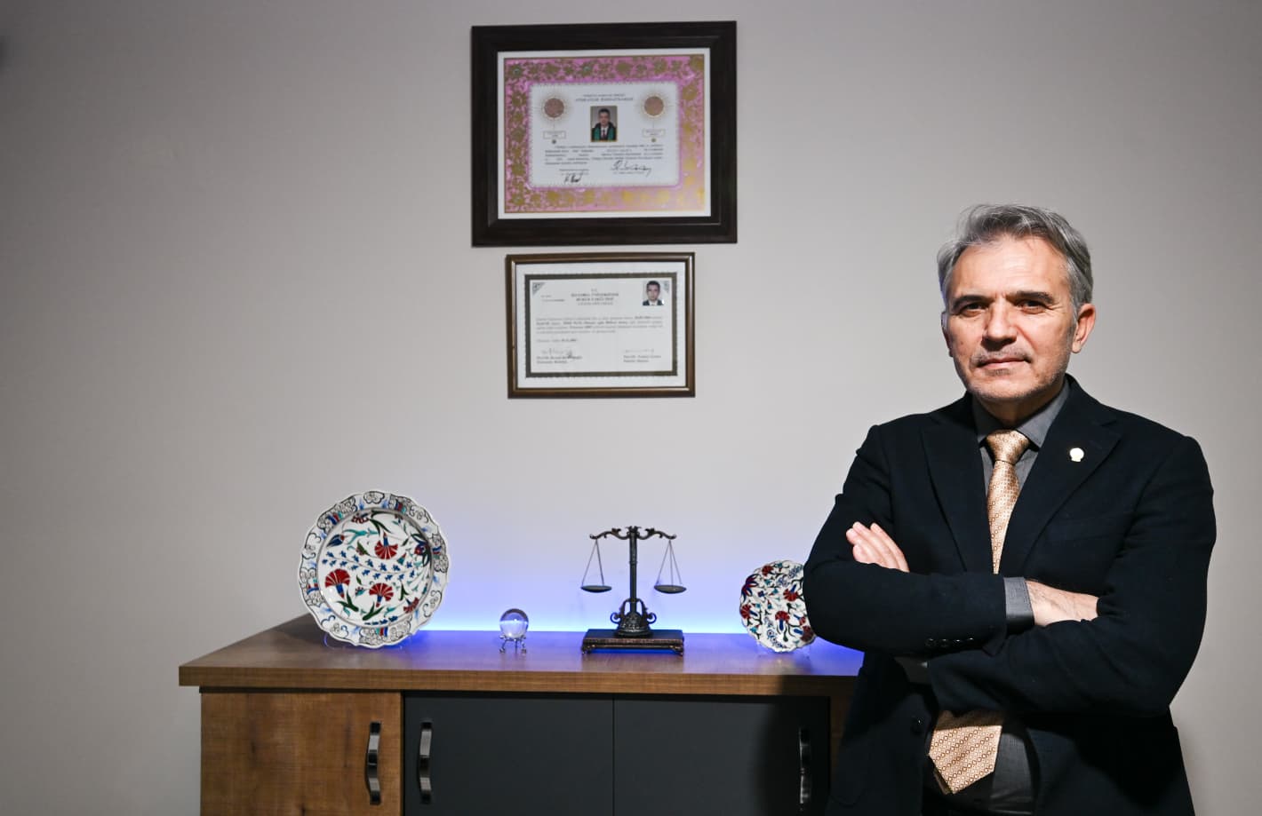 Şunun resmi: Bülent Aslan